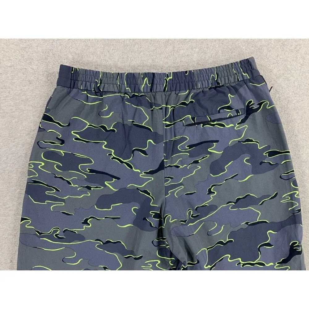 Banana Republic Quick Dry‎ Camouflage Hybrid Shorts (Men's 32) Gray